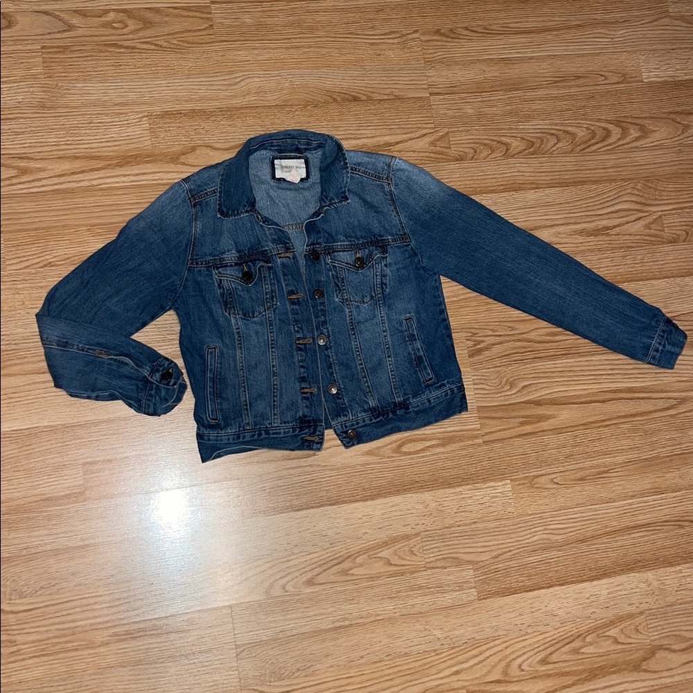 Forever 21 Classic Blue Denim Jean Jacket